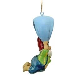 Design Toscano Paavo And His Parachute Adrenaline Junkie Hanging Garden Gnome Statue -Design Toscano Store GUEST 1e62bd14 4763 4a0f 89f8 df4e8dbac018
