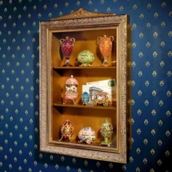 Design Toscano Eggs Of The Tsar Wall Curio Display Cabinet