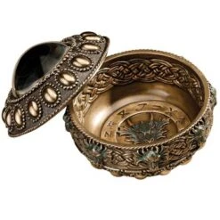 Design Toscano The Eye Of The Dragon Mystical Safe Box -Design Toscano Store GUEST 700a7113 efac 4b56 a511 a379c7fe0f37