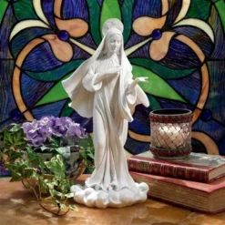 Design Toscano Blessed Virgin Mary Of Unconditional Love Religious Statue By Artist Evelyn Myers Hartley -Design Toscano Store GUEST a305483e e24f 496b 89f1 97e65bb40cb0